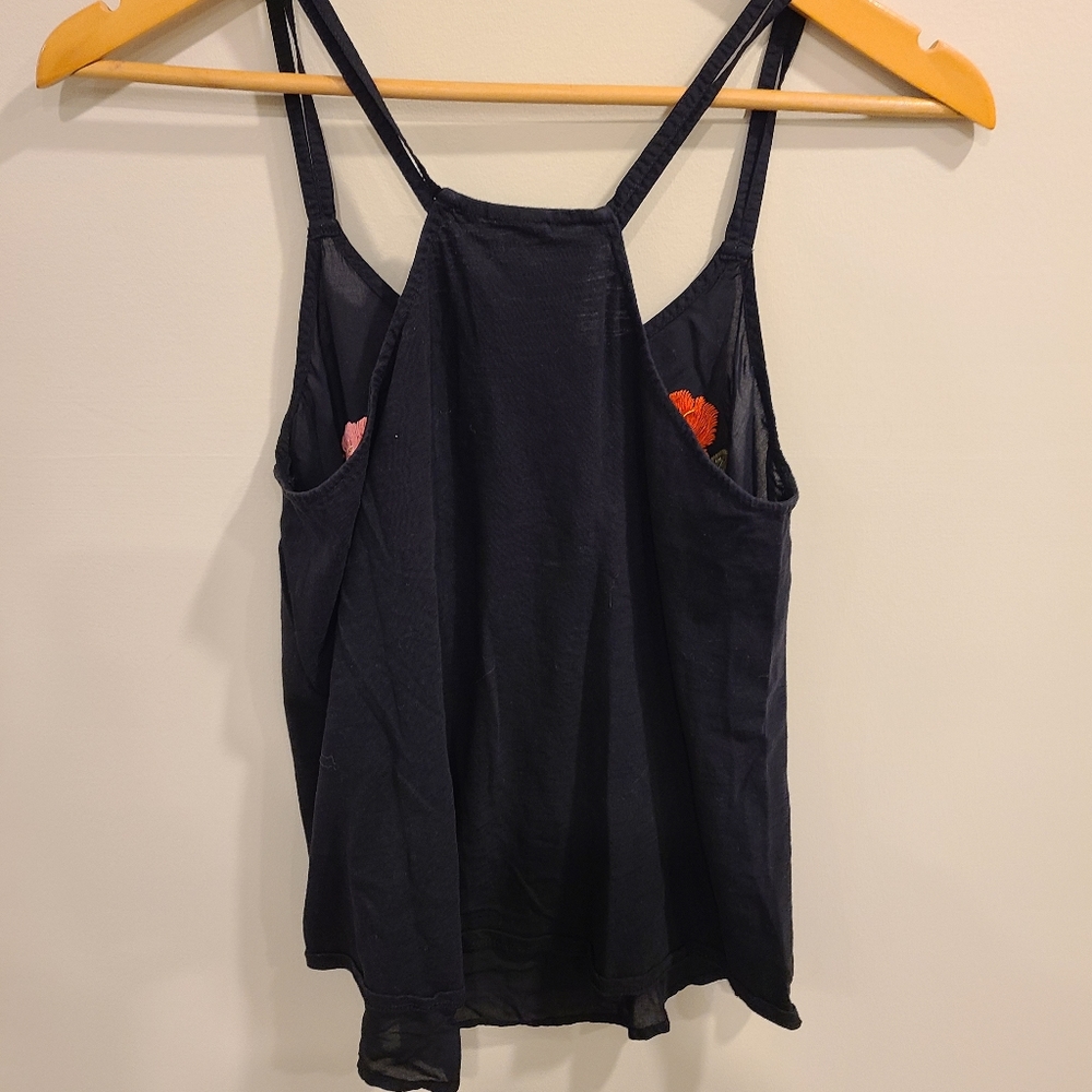 Ladies Top - Picture 4 of 4